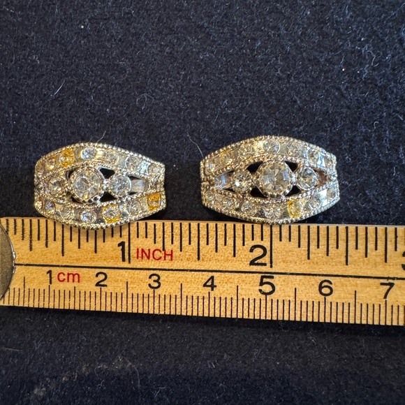 Jewelry - Beautiful Estate Rhinestone Shoe Clips.